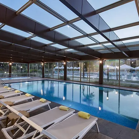 Dosinia Luxury Hotel