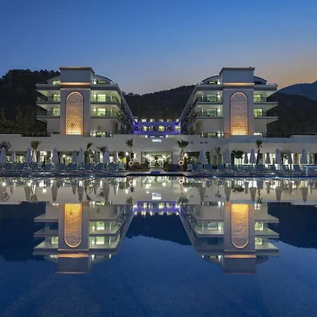 Szálloda Dosinia Luxury 5*